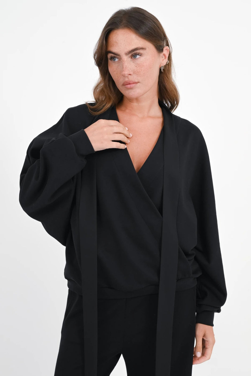 Sweatshirt mit Wickeloptik Ibi - Love Joy Victory