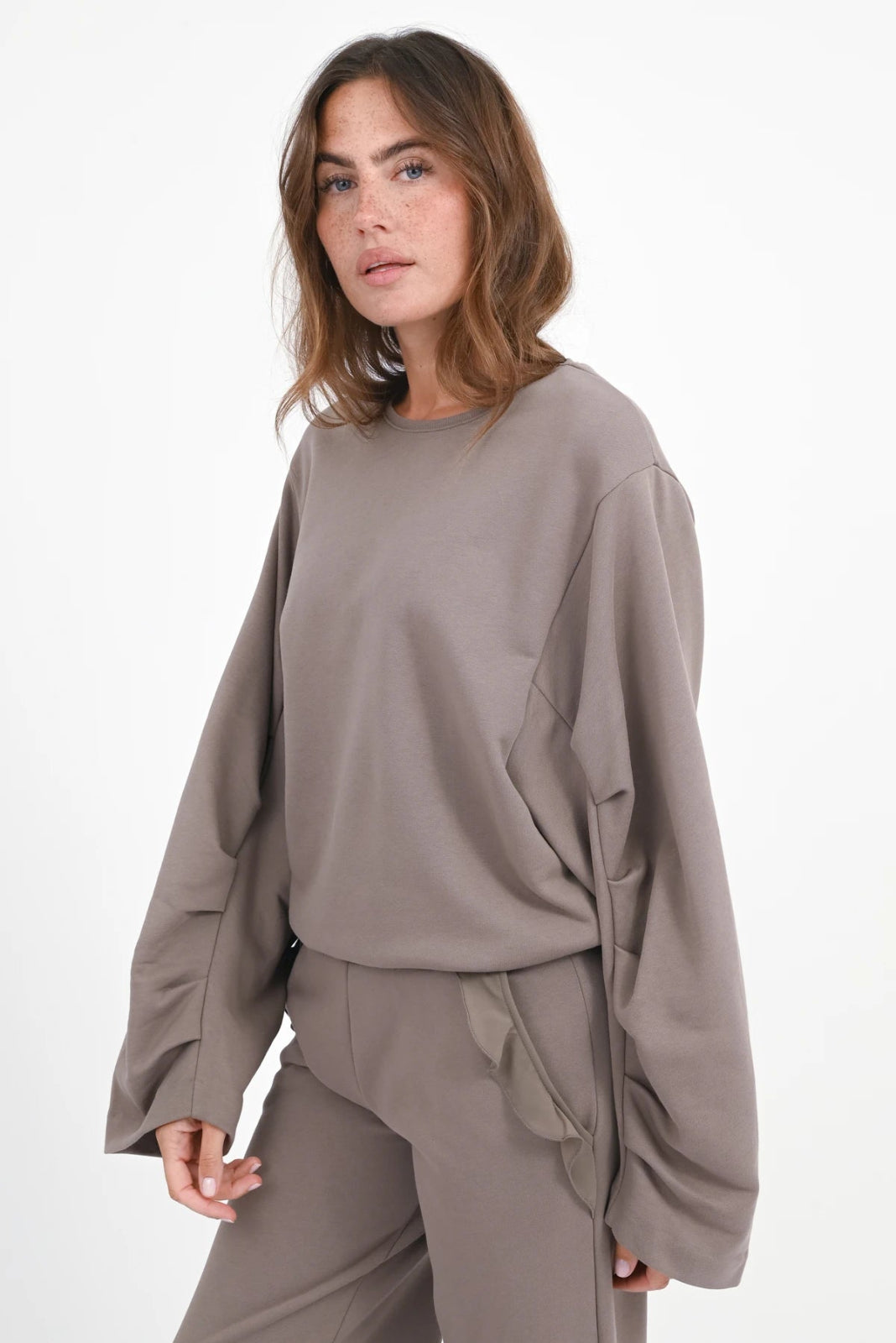 Sweatshirt Munera - Love Joy Victory