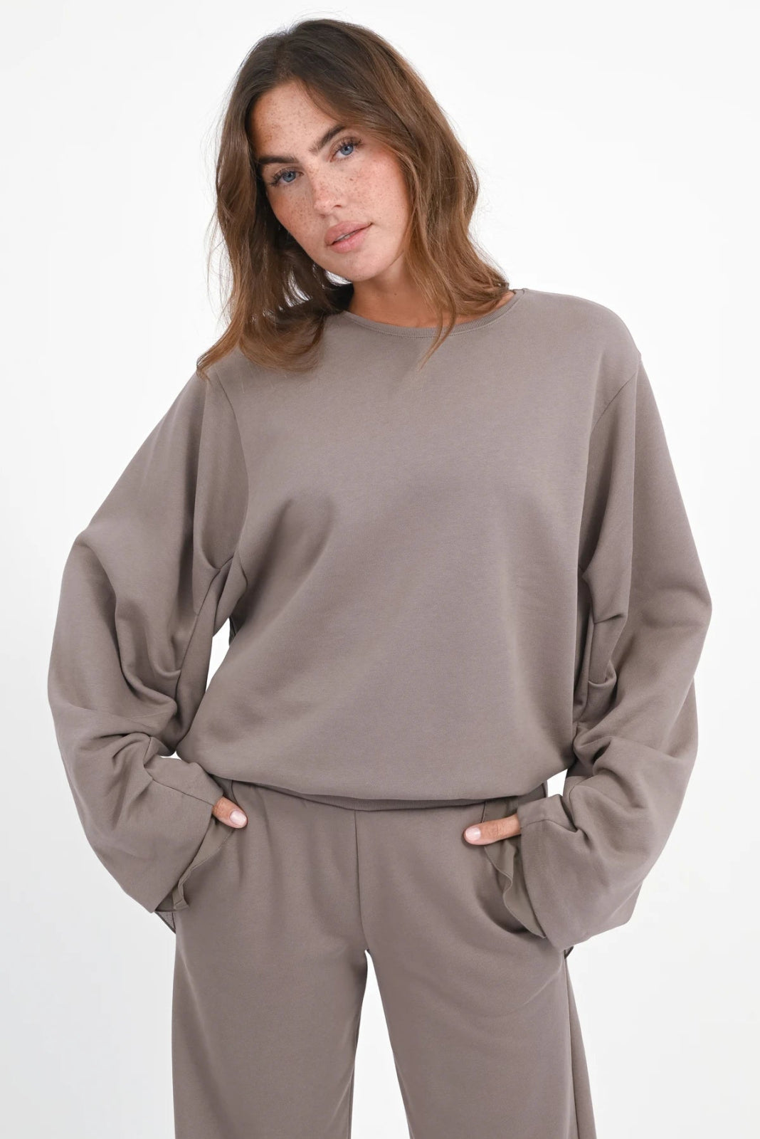 Sweatshirt Munera - Love Joy Victory