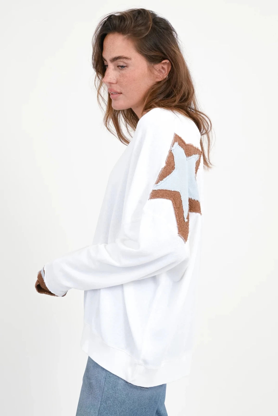 Sweatshirt Stern - Patches Moa - Love Joy Victory