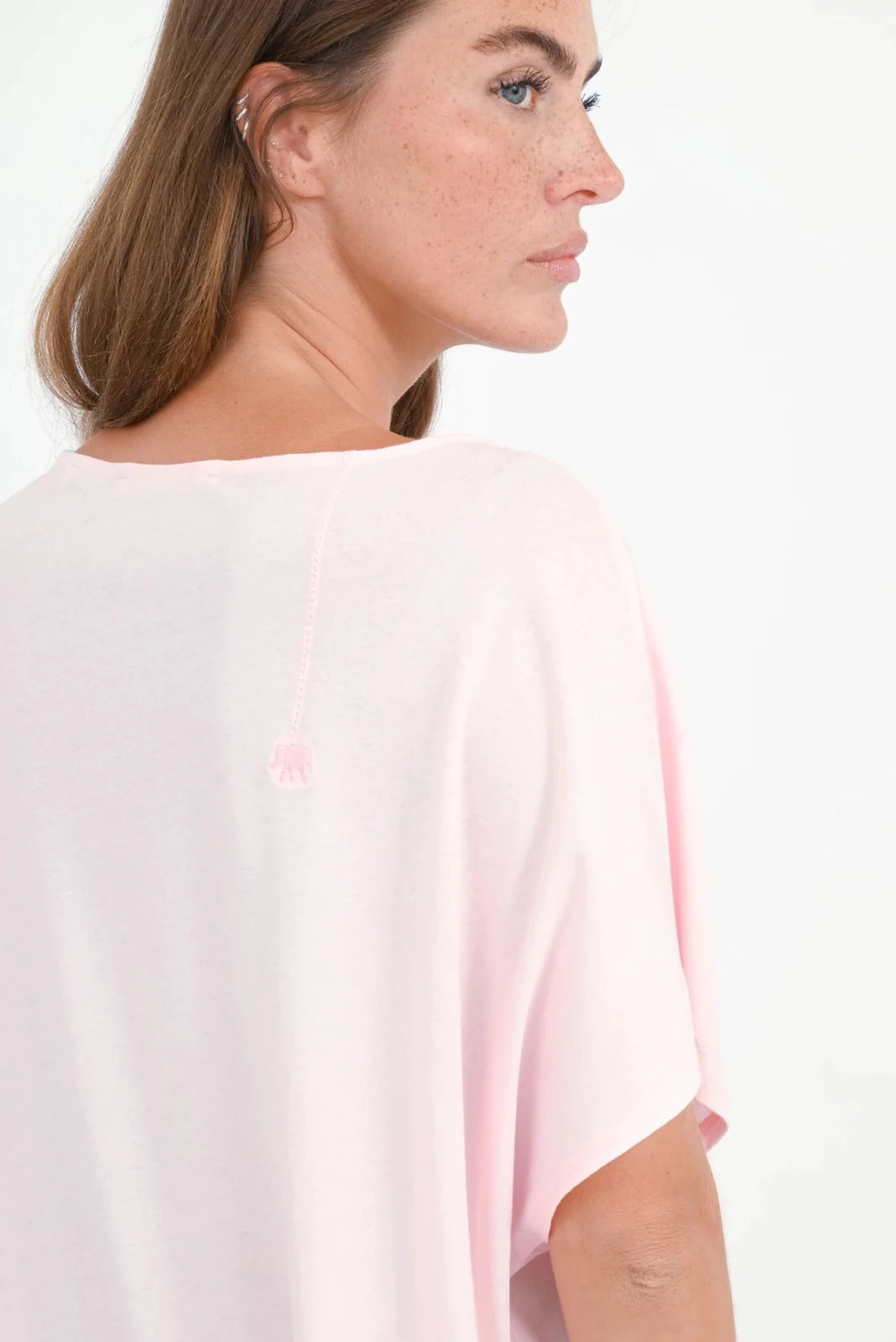 T-Shirt mit Print Yara - Love Joy Victory