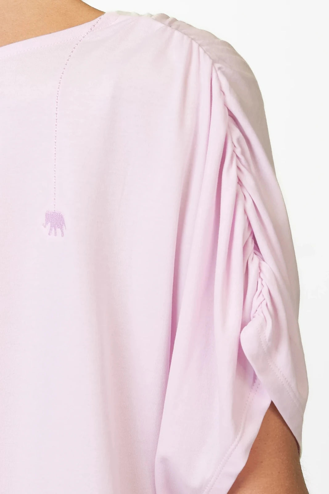 T-Shirt mit Raffung – Aure - Love Joy Victory