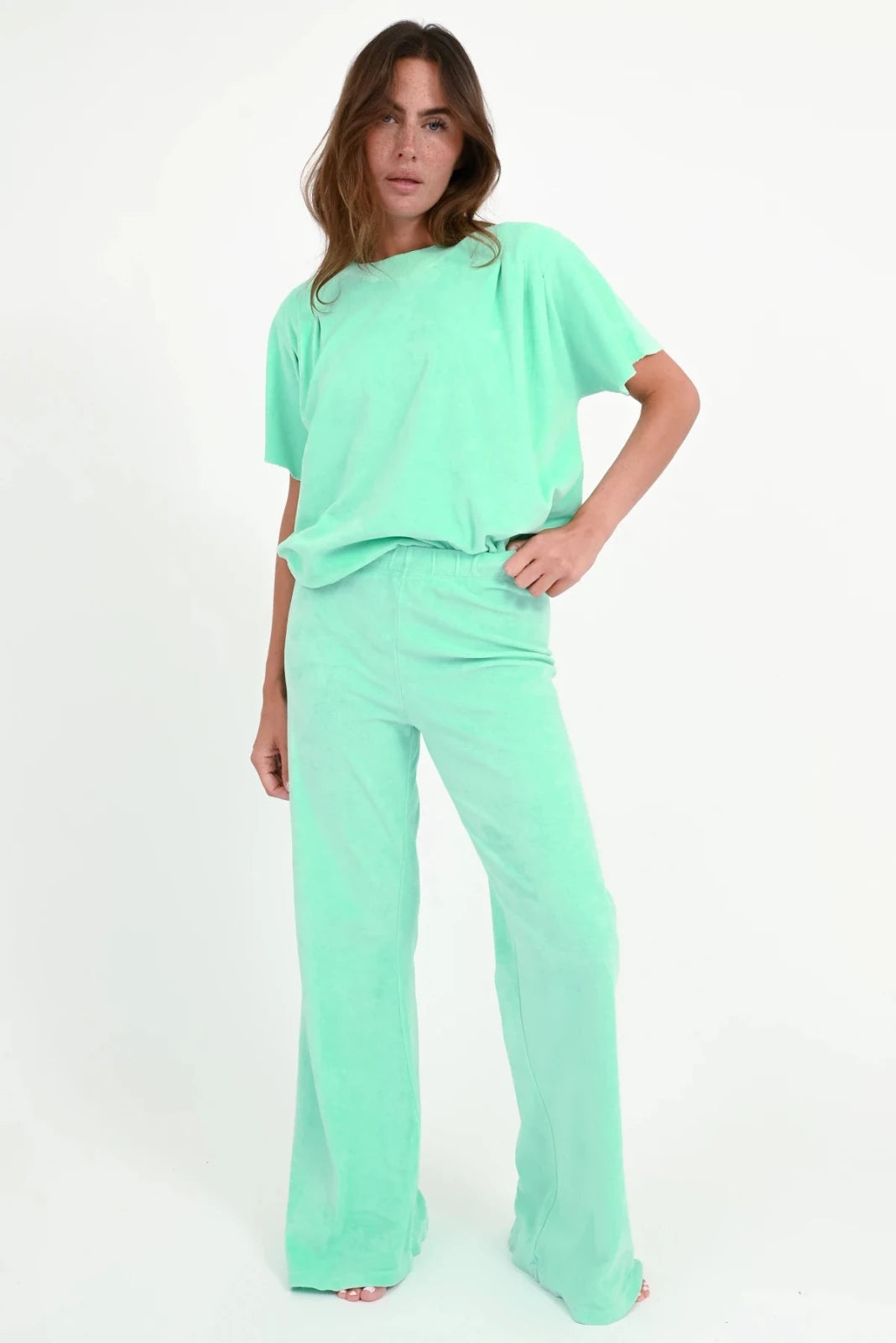 Velvet Sweathose Bajna - Love Joy Victory